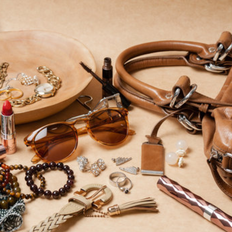 Fashion & Accessories